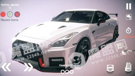 gtr汽车模拟器(Gt-r Car Simulator)