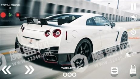 gtr汽车模拟器(Gt-r Car Simulator)